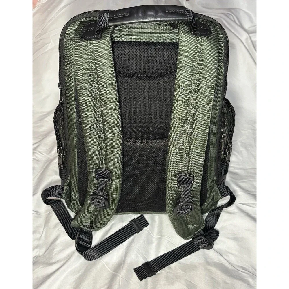 TUMI Alpha Bravo Paratrooper 2-in-1 Backpack – Olive Green
